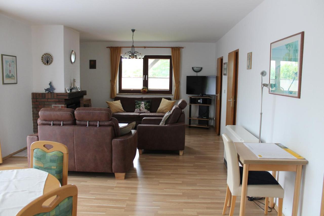 Haus Seerobbe-Erdgeschosswohnung Fehmarn Extérieur photo