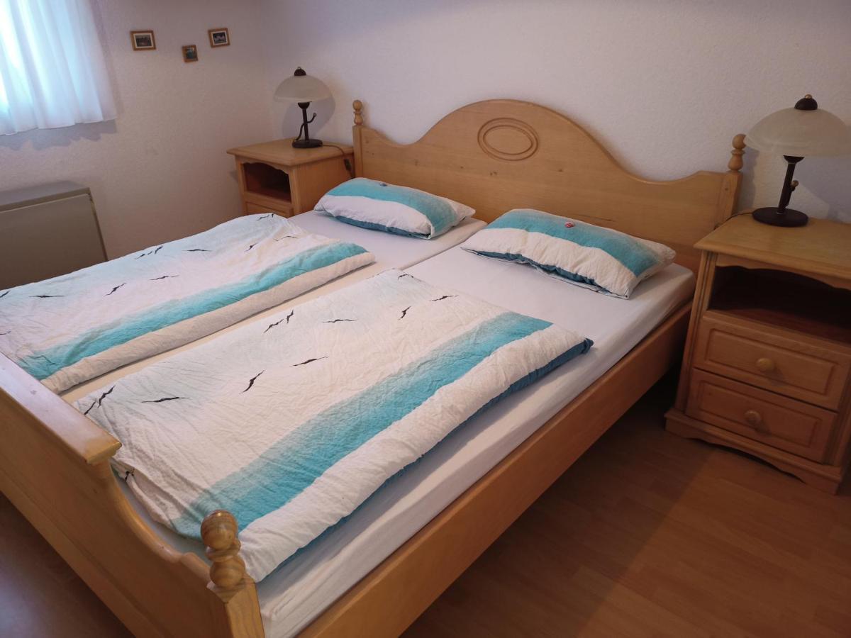 Haus Seerobbe-Erdgeschosswohnung Fehmarn Extérieur photo