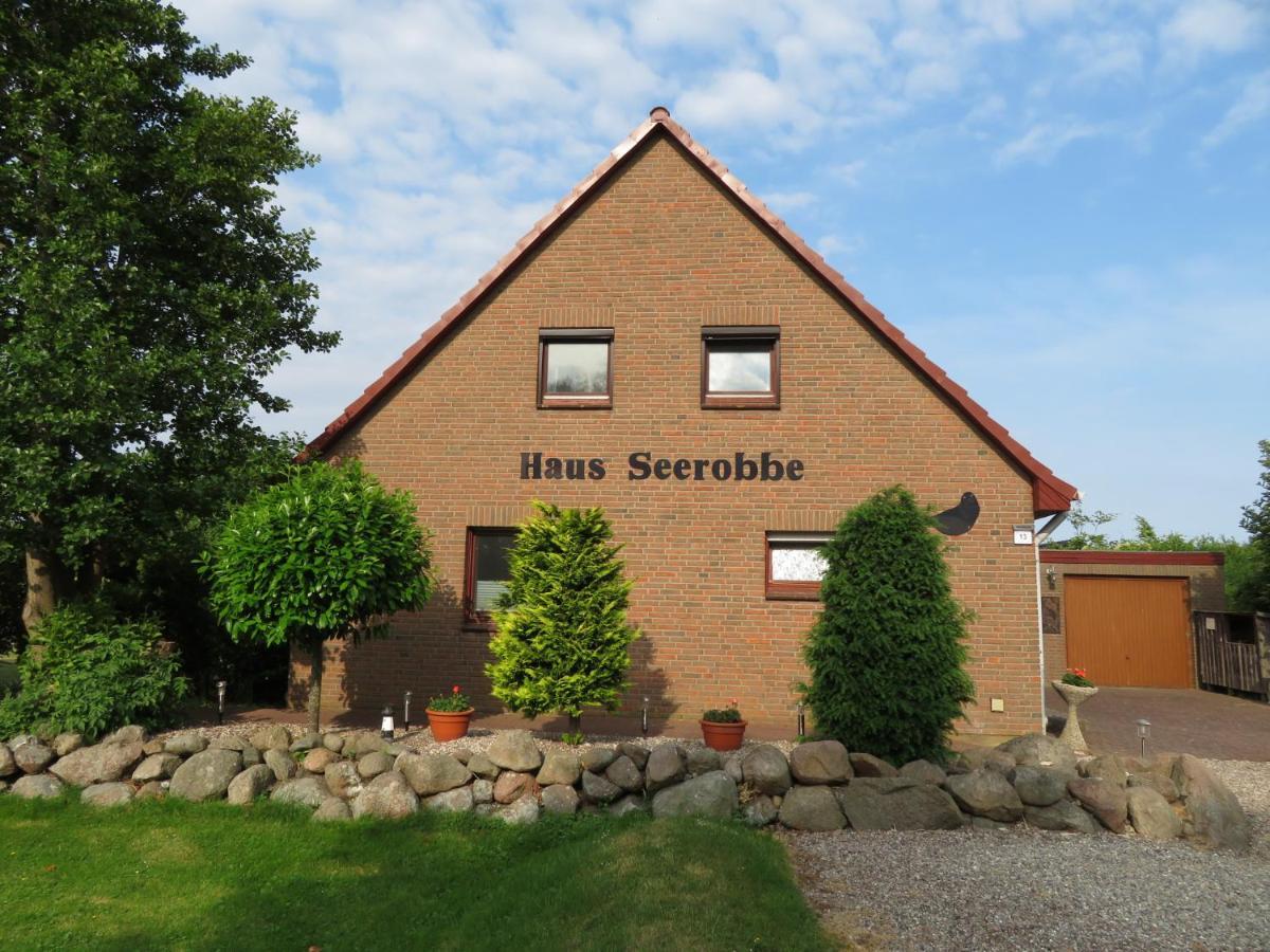 Haus Seerobbe-Erdgeschosswohnung Fehmarn Extérieur photo