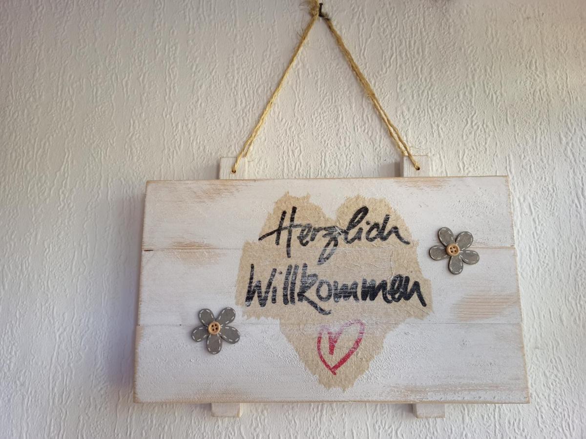 Haus Seerobbe-Erdgeschosswohnung Fehmarn Extérieur photo