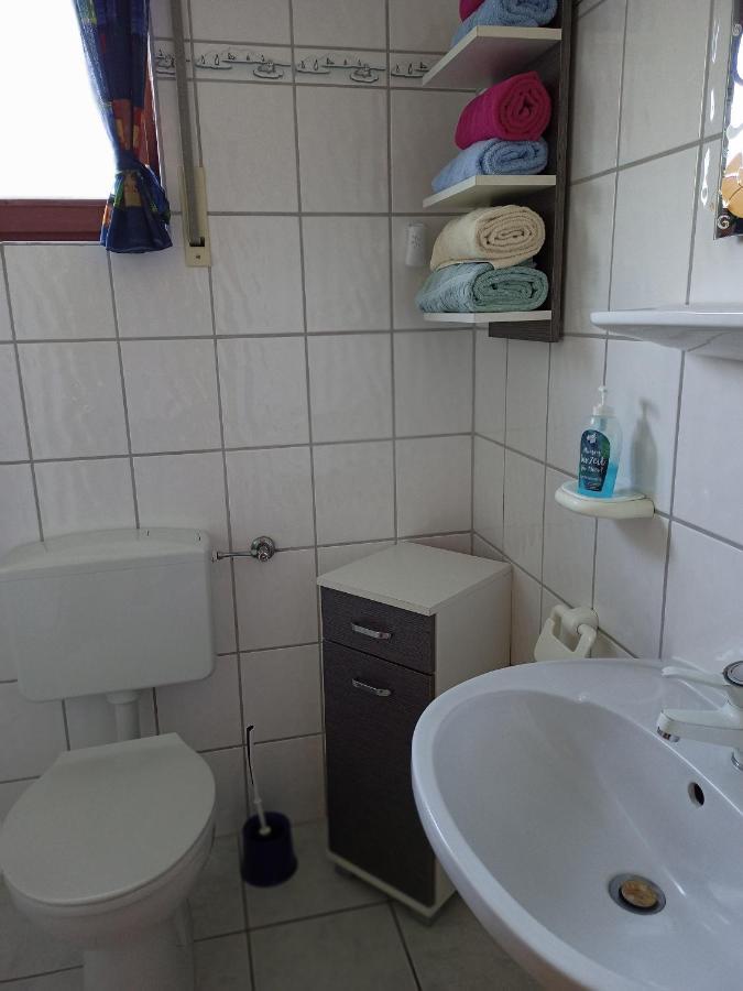 Haus Seerobbe-Erdgeschosswohnung Fehmarn Extérieur photo