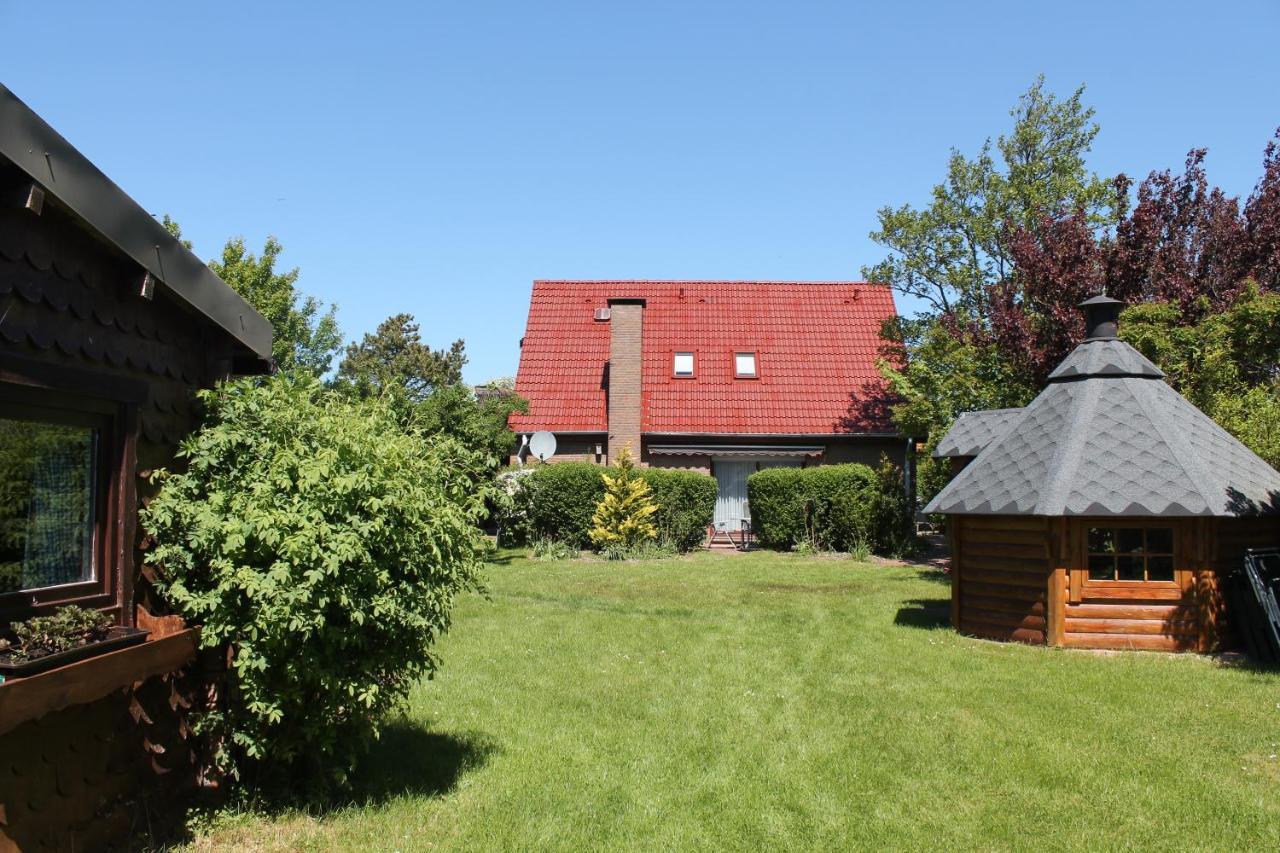 Haus Seerobbe-Erdgeschosswohnung Fehmarn Extérieur photo